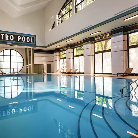 New York - The Art Of Marvel Hotel Chessy (Seine-et-Marne)