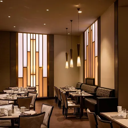 New York - The Art Of Marvel Hotel