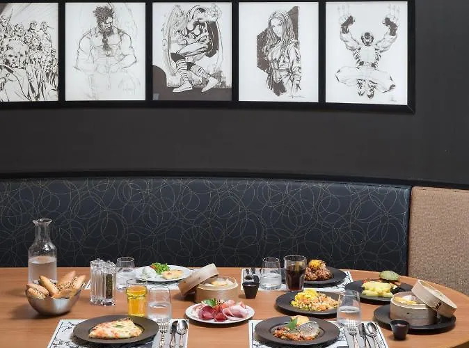 New York - The Art Of Marvel 4* Chessy (Seine-et-Marne)